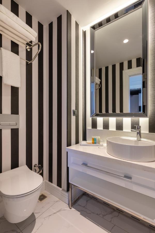 Motif Hotel Çeşme Esterno foto