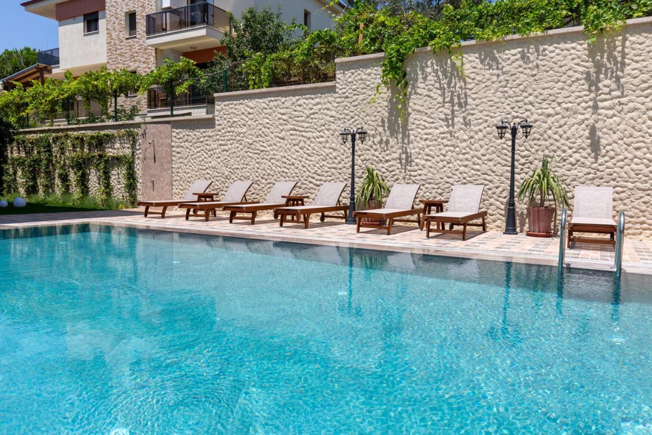 Motif Hotel Çeşme Esterno foto